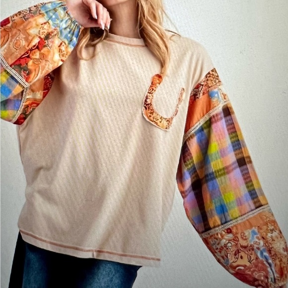 Easel Cream and Multicolor Patchwork Tunic - Picture 3 of 7